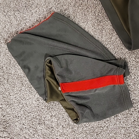 Matching Skirt Set - Picture 3 of 3